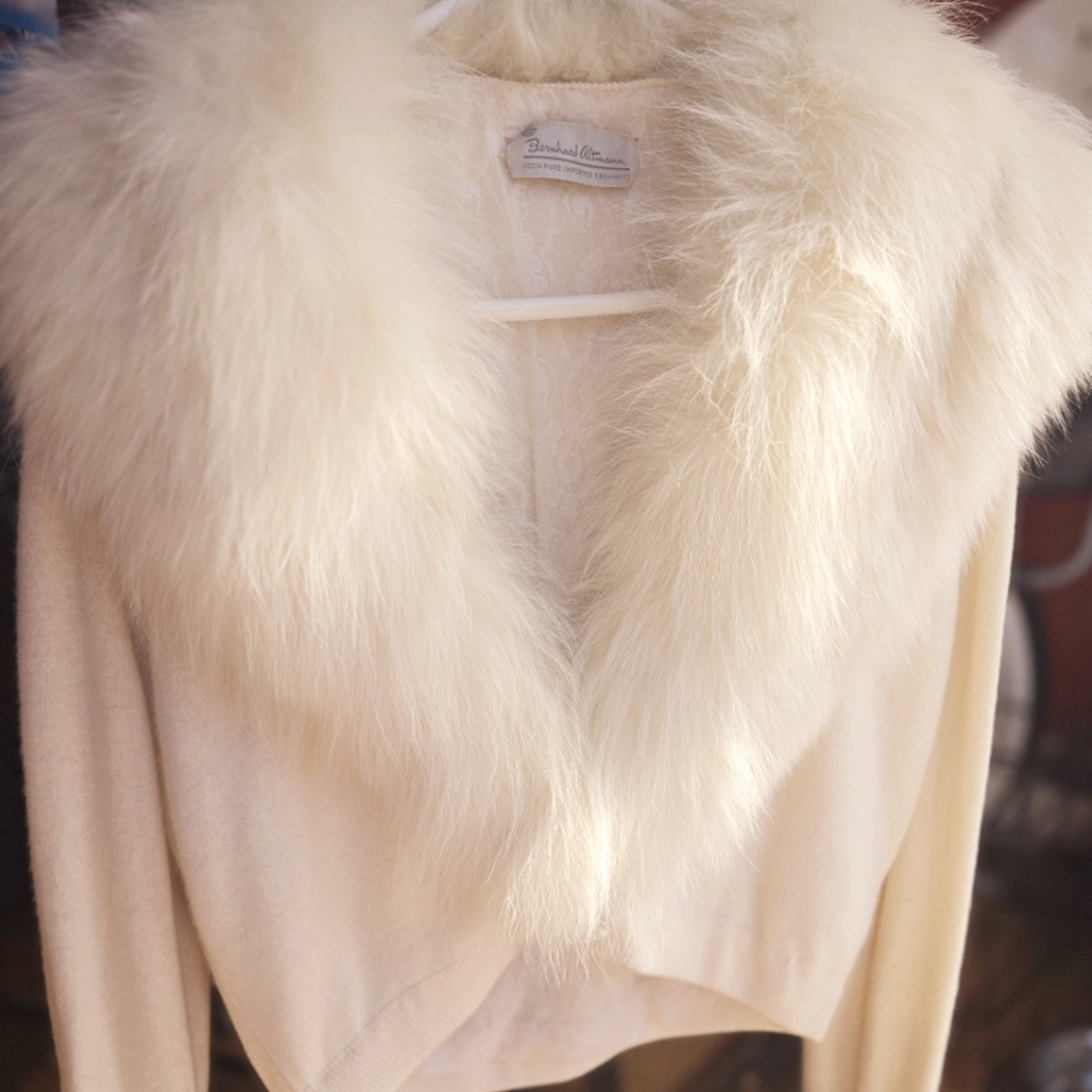 VINTAGE, IMPORTED 100% Cashmere Cardigan W Real Fur Collar & Pearl/Jewel Accents
